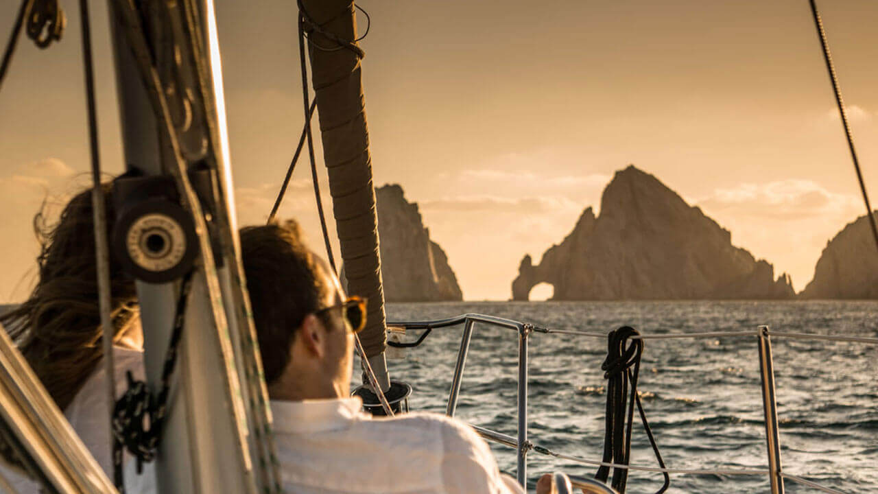 38 ft sailboat cabo