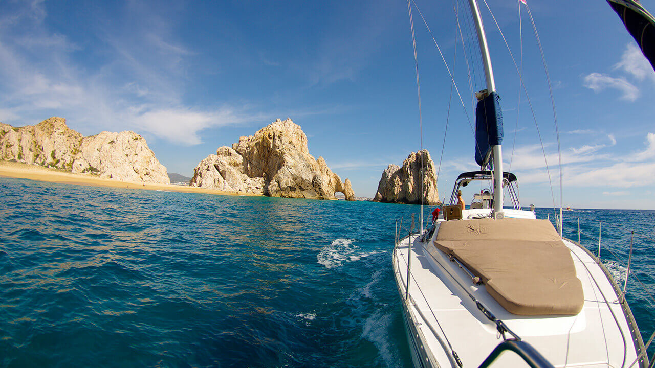 38 ft sailboat cabo