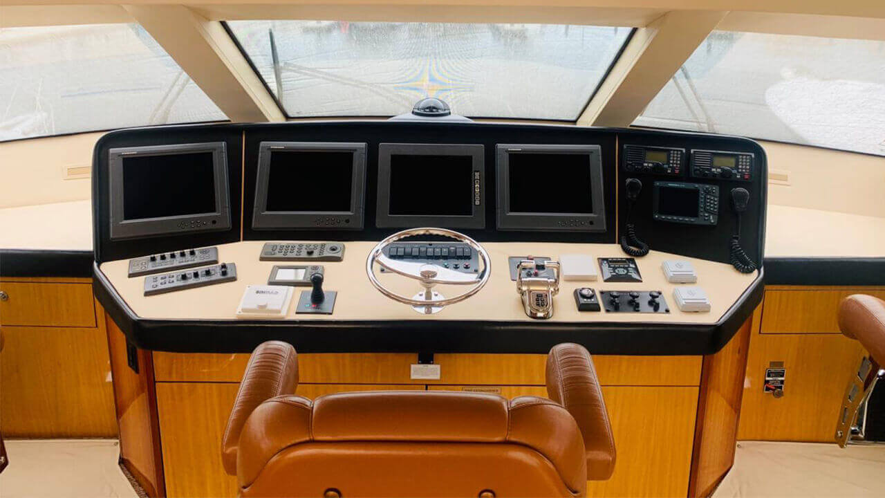 70 luxury sport fishing yacht cabo